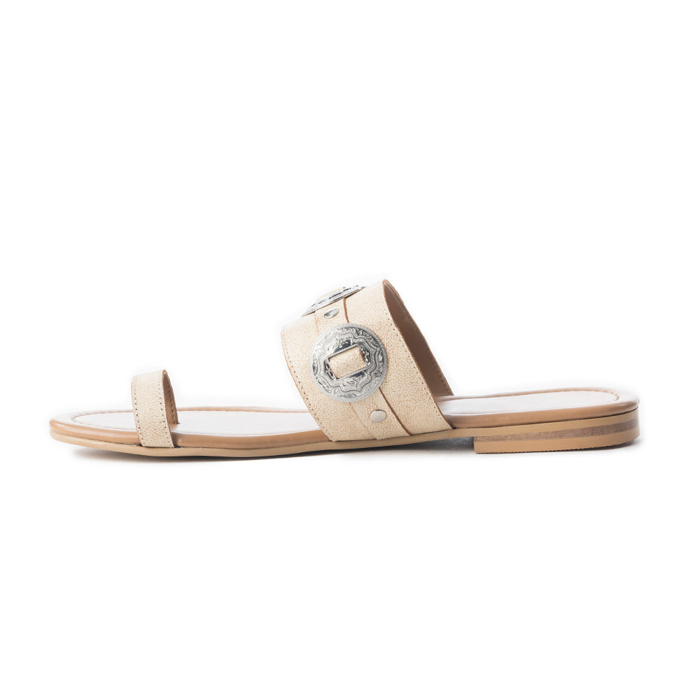 Sagebrush Concho Sandals In White