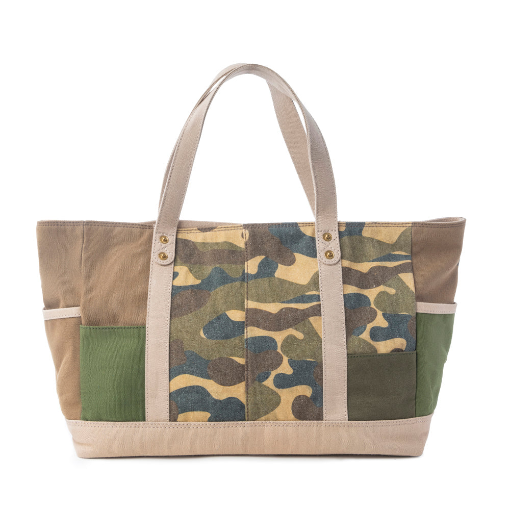 Ranger’s Day Shoulder Bag in Desert Camo Green
