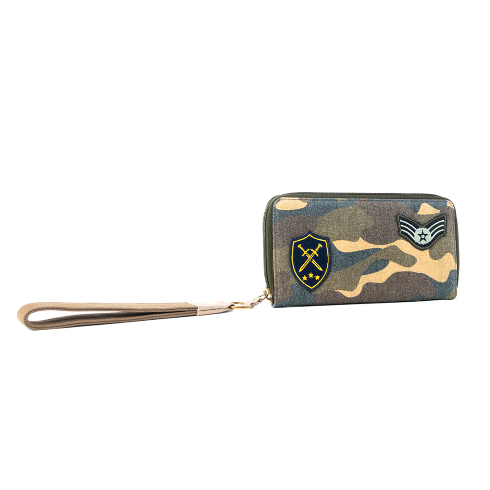 Ranger’s Day Wallet in Moss Camo Green