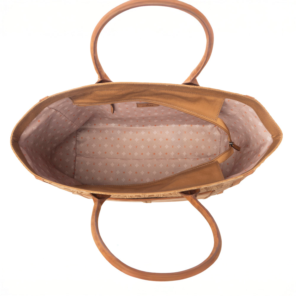 Yellowstone Chief Weekender Bag with Pockets in Amber