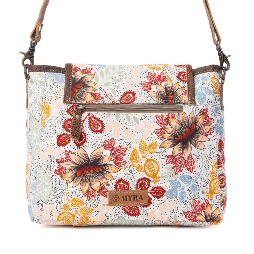 Oakline Cotton & Leather Shoulder Bag in Powder Brown