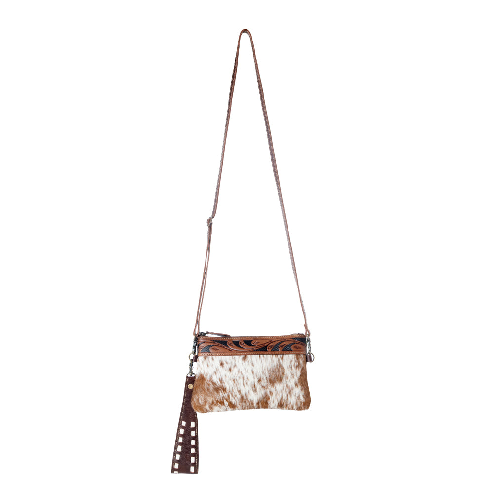 Streaks Delight Belt Bag