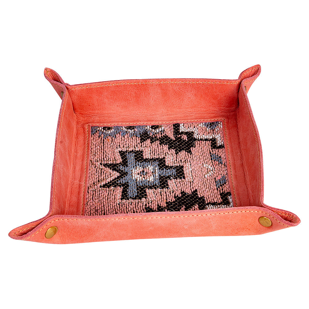 Suzanna Trail Tray